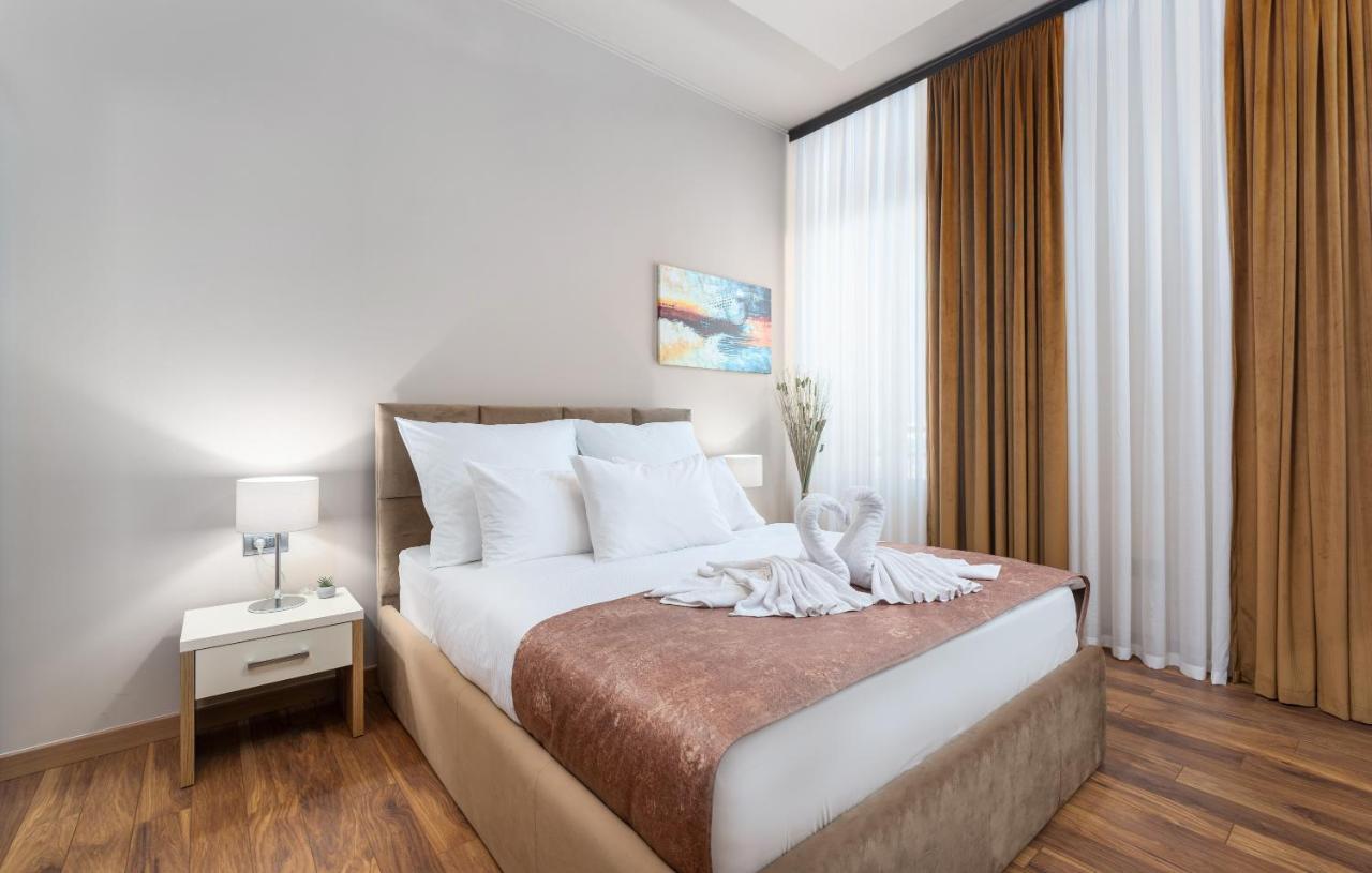 Hotel Dua Residence Porec Exterior photo