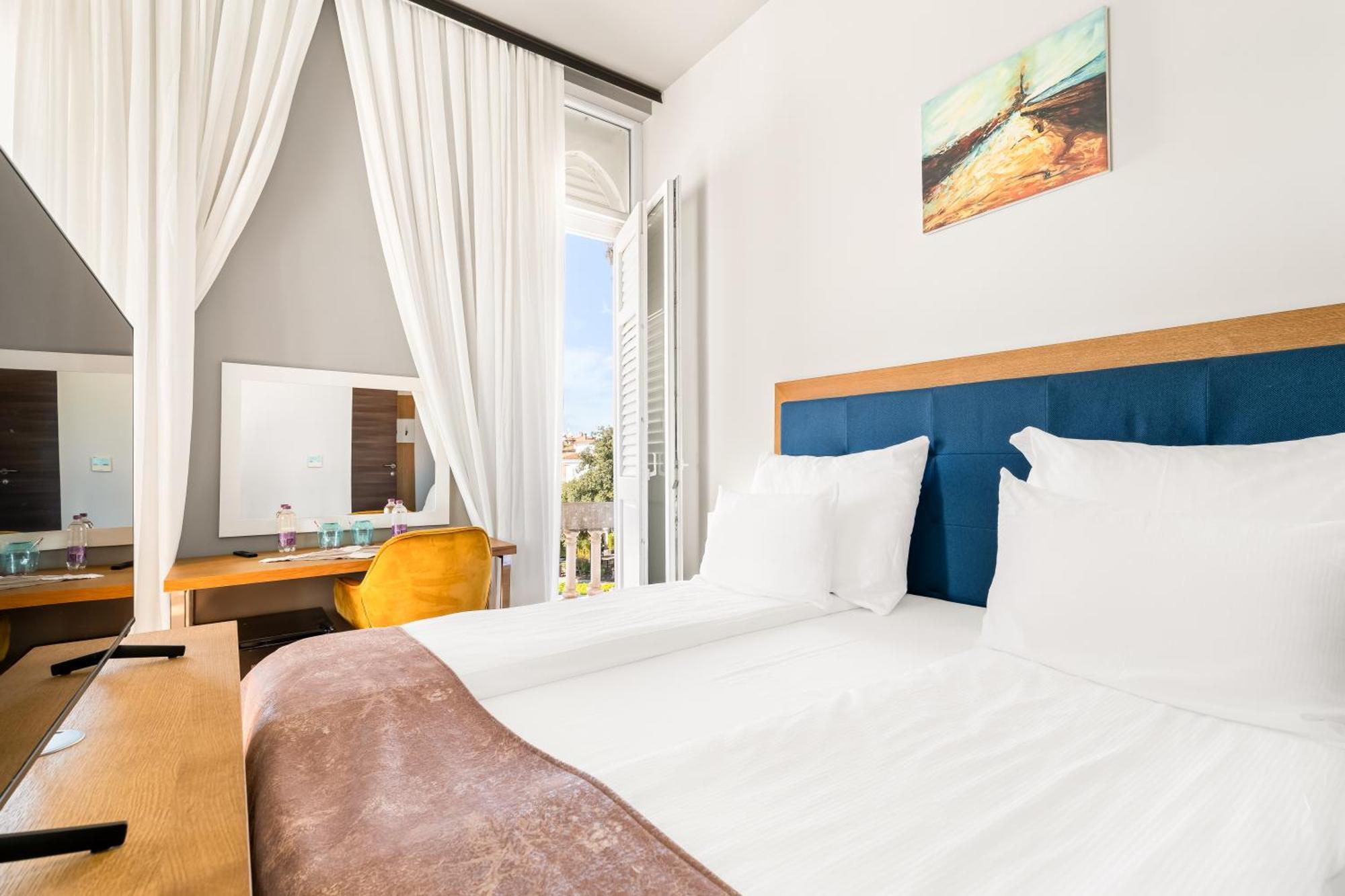 Hotel Dua Residence Porec Exterior photo